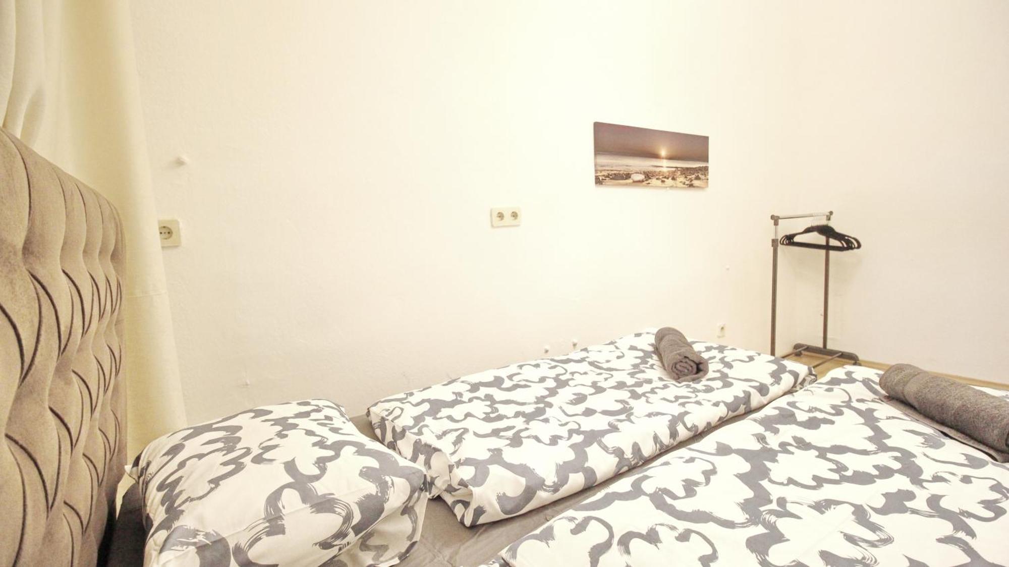 Comfortable Rooms Near Schoenbrunn Palace Hl Wina Bagian luar foto